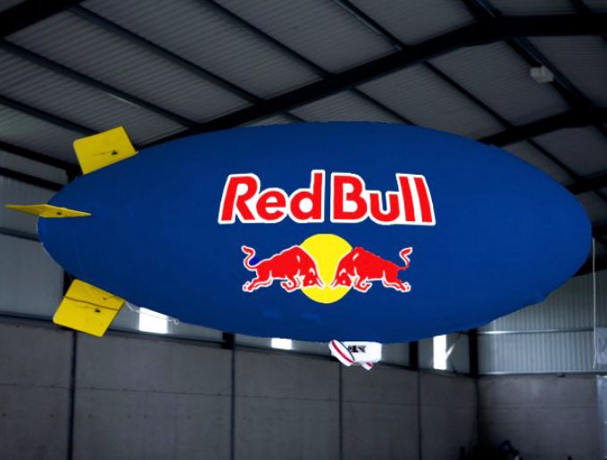 Dirigibile radiocomandato Red Bull